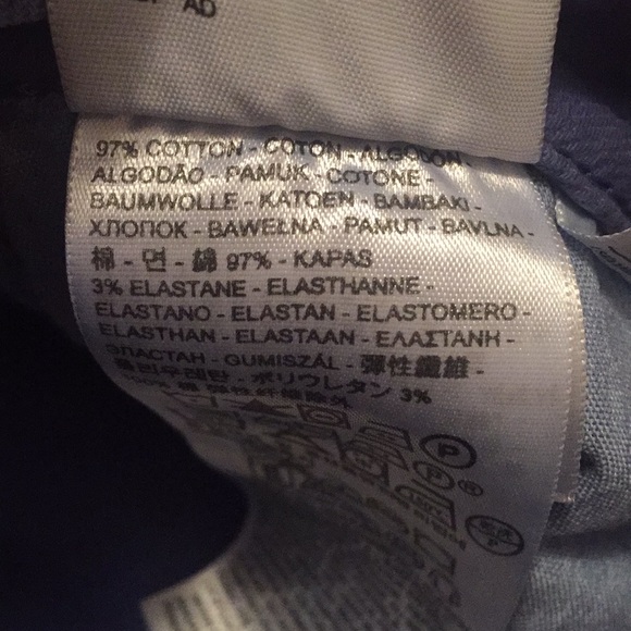 Fun & Flirty Faded Jeans - Picture 6 of 7